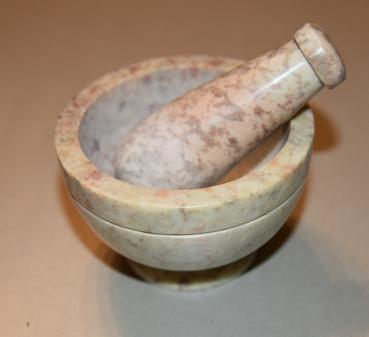 Mörser aus Speckstein